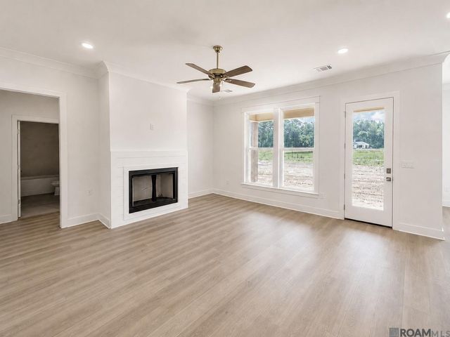 34500 N Corbin Rd, Walker, LA 70785