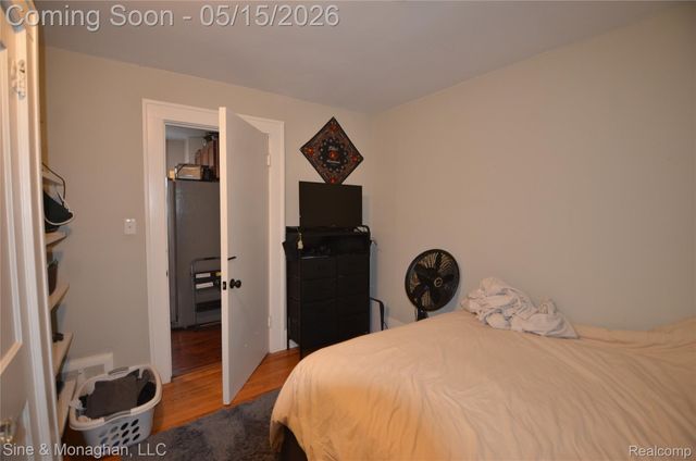 909 Knowles Street, Royal Oak, MI 48067