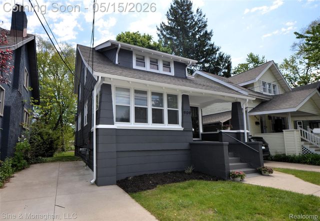 909 Knowles Street, Royal Oak, MI 48067