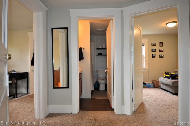 909 Knowles Street, Royal Oak, MI 48067