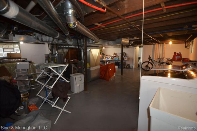 909 Knowles Street, Royal Oak, MI 48067