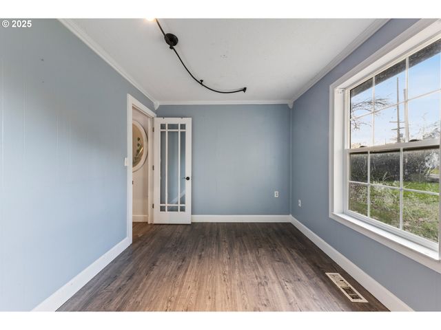 31778 S Hwy 213, Molalla, OR 97038