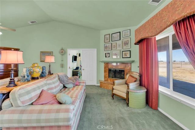 8828 Vincent Court, Oak Hills, CA 92344