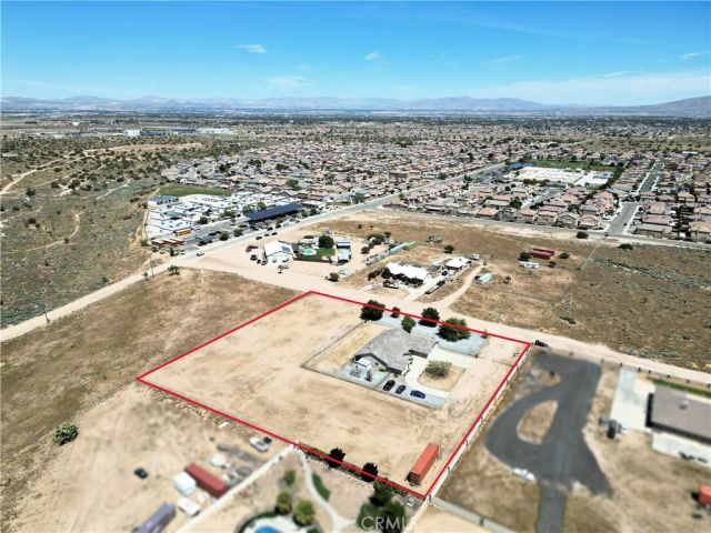 8828 Vincent Court, Oak Hills, CA 92344