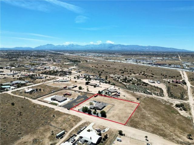 8828 Vincent Court, Oak Hills, CA 92344