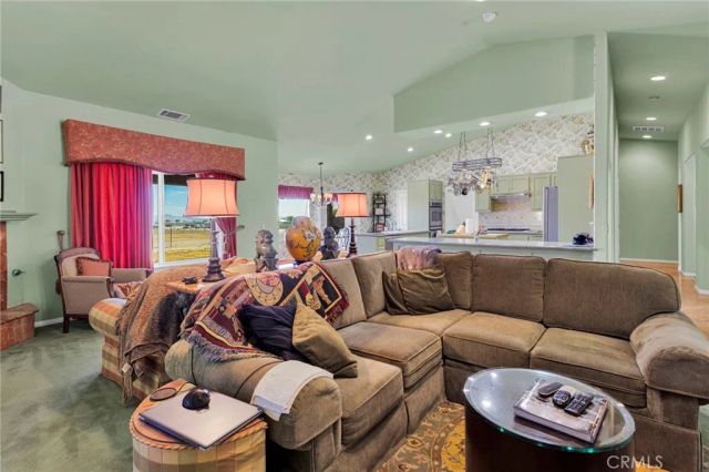 8828 Vincent Court, Oak Hills, CA 92344