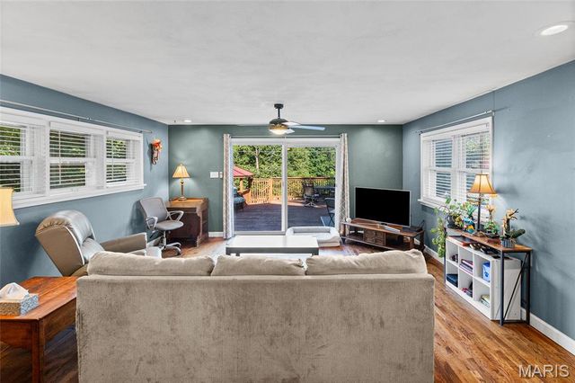 7900 Birkenhead Drive, St Louis, MO 63123