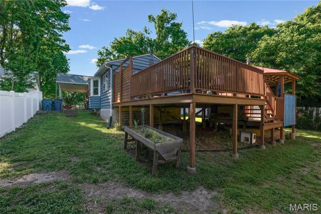 7900 Birkenhead Drive, St Louis, MO 63123