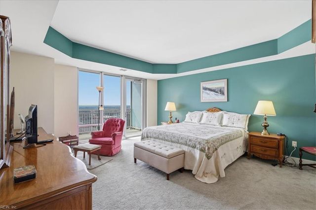 4545 Commerce St Unit 1904, Virginia Beach, VA 23462