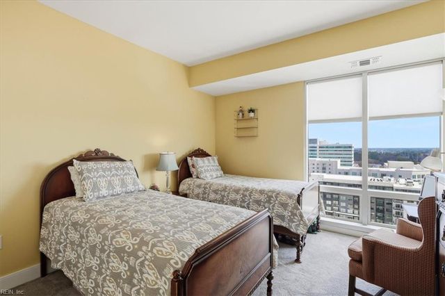 4545 Commerce St Unit 1904, Virginia Beach, VA 23462