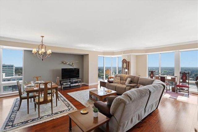 4545 Commerce St Unit 1904, Virginia Beach, VA 23462