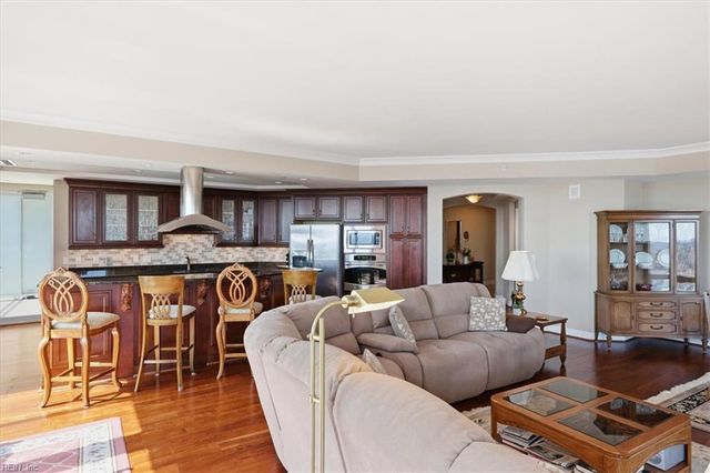 4545 Commerce St Unit 1904, Virginia Beach, VA 23462