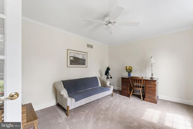 120 SUMMIT DR, Phoenixville, PA 19460