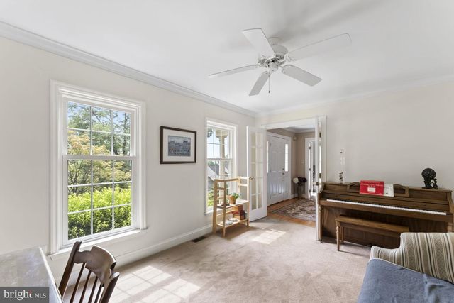 120 SUMMIT DR, Phoenixville, PA 19460