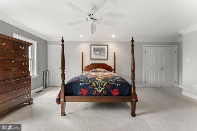 120 SUMMIT DR, Phoenixville, PA 19460