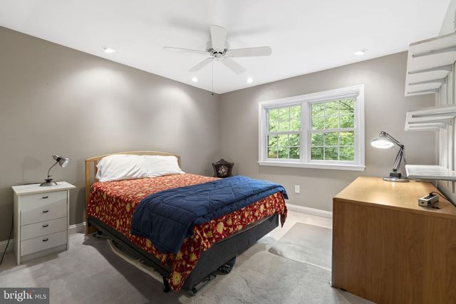 120 SUMMIT DR, Phoenixville, PA 19460