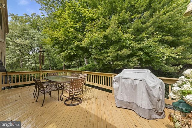 120 SUMMIT DR, Phoenixville, PA 19460