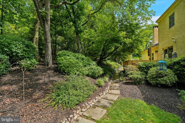 120 SUMMIT DR, Phoenixville, PA 19460