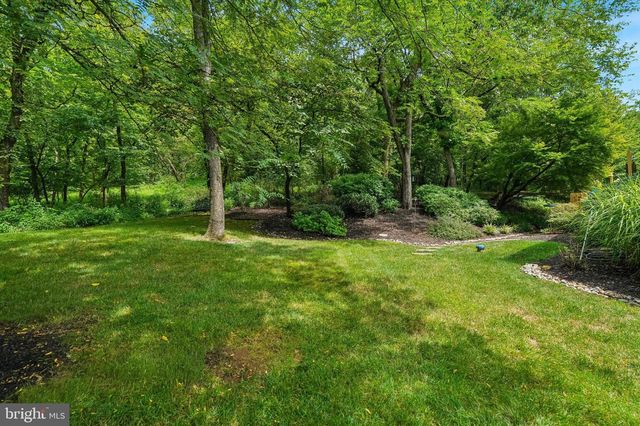 120 SUMMIT DR, Phoenixville, PA 19460