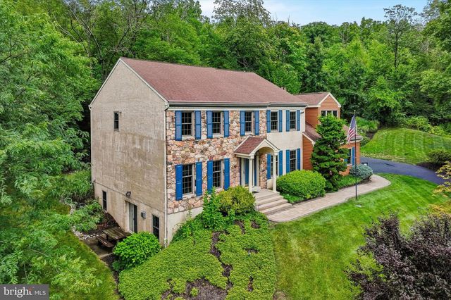 120 SUMMIT DR, Phoenixville, PA 19460