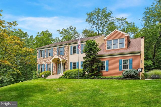 120 SUMMIT DR, Phoenixville, PA 19460