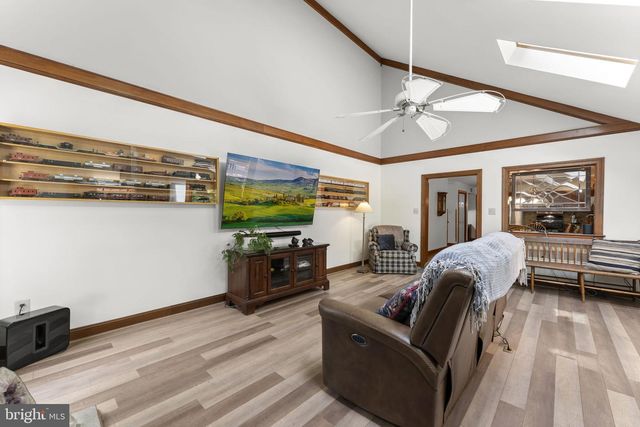 120 SUMMIT DR, Phoenixville, PA 19460