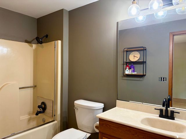 1090 Cole Road, Monroe, MI 48162