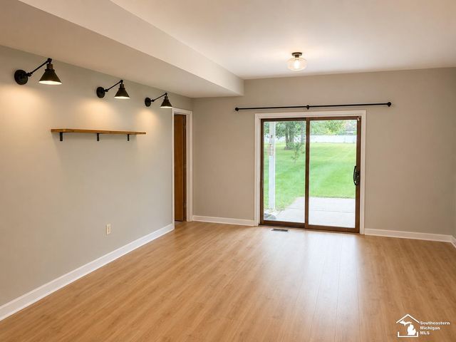 1090 Cole Road, Monroe, MI 48162