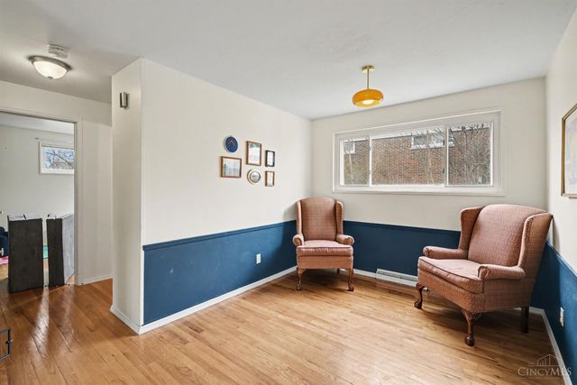 1 Jennings Road, Greenhills, OH 45218