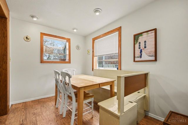 1 Jennings Road, Greenhills, OH 45218