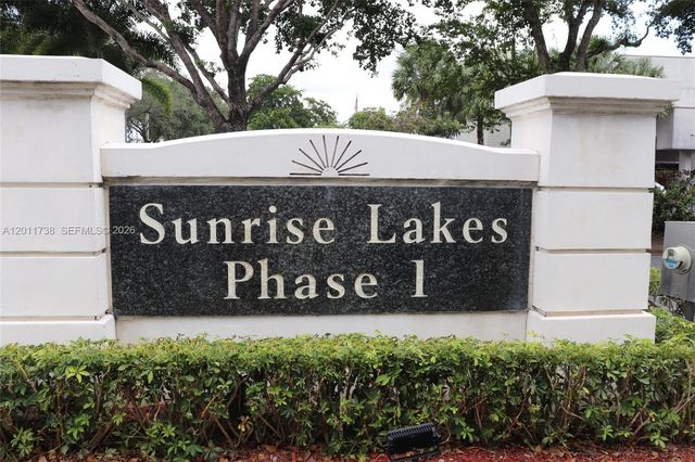 2900 W Sunrise Lakes Dr 101, Sunrise, FL 33322