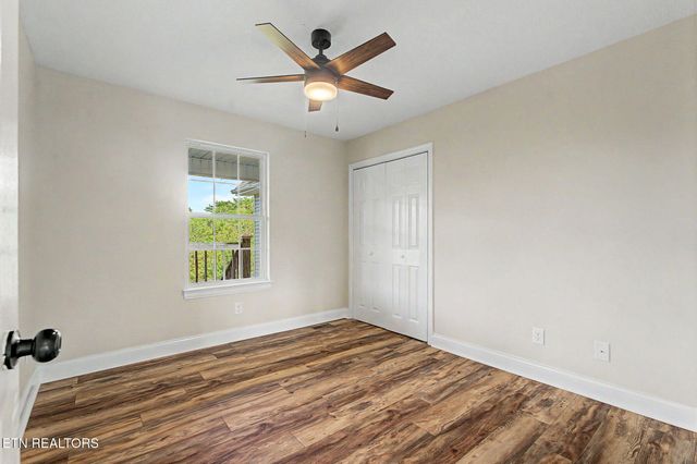 768 Harvest Meadows Drive, Kodak, TN 37764