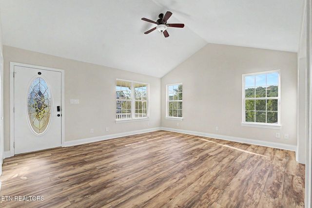 768 Harvest Meadows Drive, Kodak, TN 37764