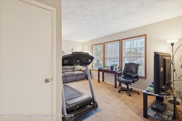 7895 W Herbison Road, Grand Ledge, MI 48837