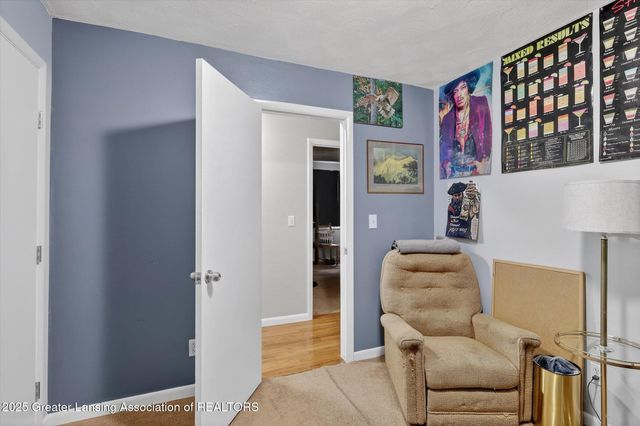 7895 W Herbison Road, Grand Ledge, MI 48837