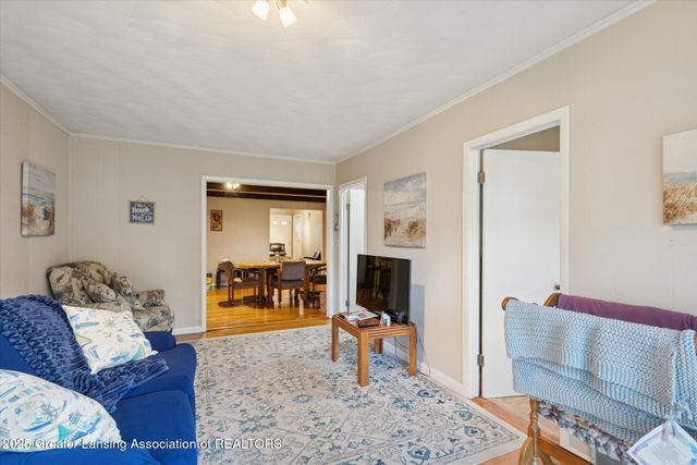 7895 W Herbison Road, Grand Ledge, MI 48837