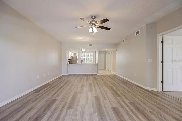 960 STARKEY ROAD 5102, Largo, FL 33771