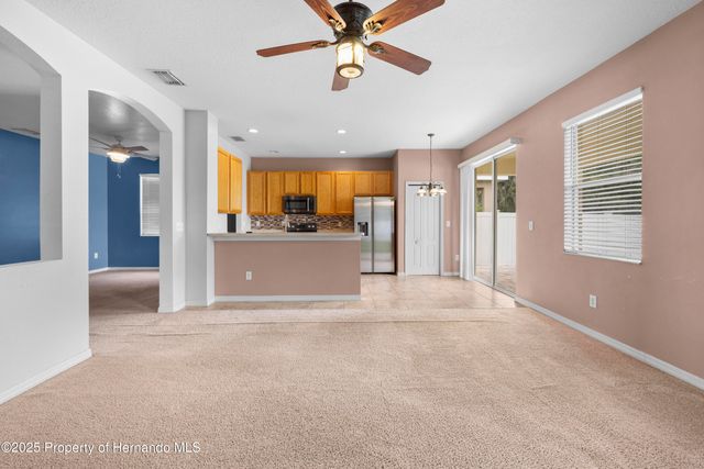 185 Fairmont Drive, Spring Hill, FL 34609