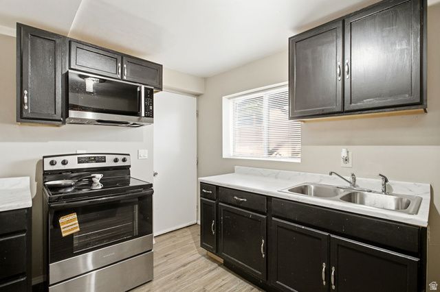 3742 S ARMORIDGE DR, Magna, UT 84044