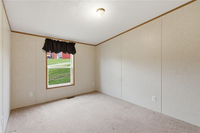 839 Bovard Luxor Rd, Hempfield Twp, PA 15601