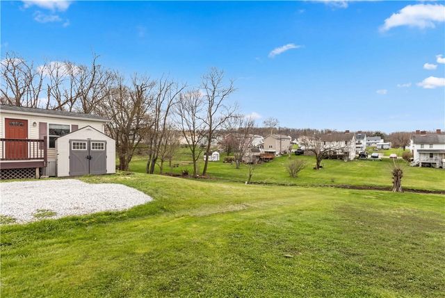 839 Bovard Luxor Rd, Hempfield Twp, PA 15601
