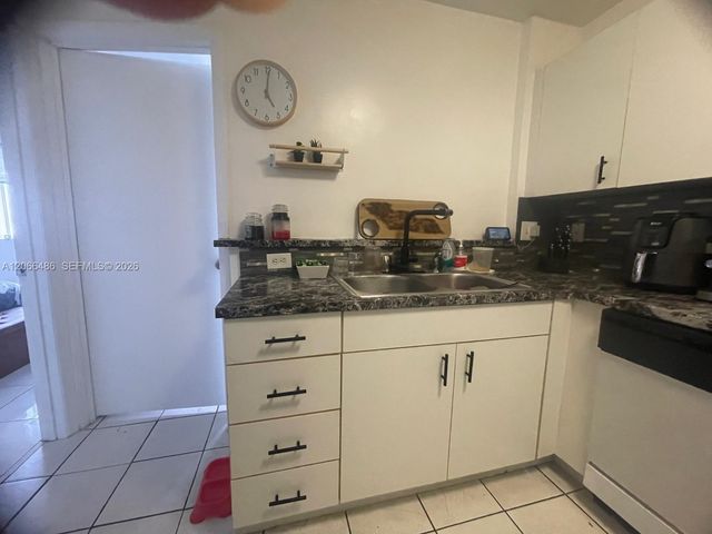 4689 NW 9th Street 207, Miami, FL 33126