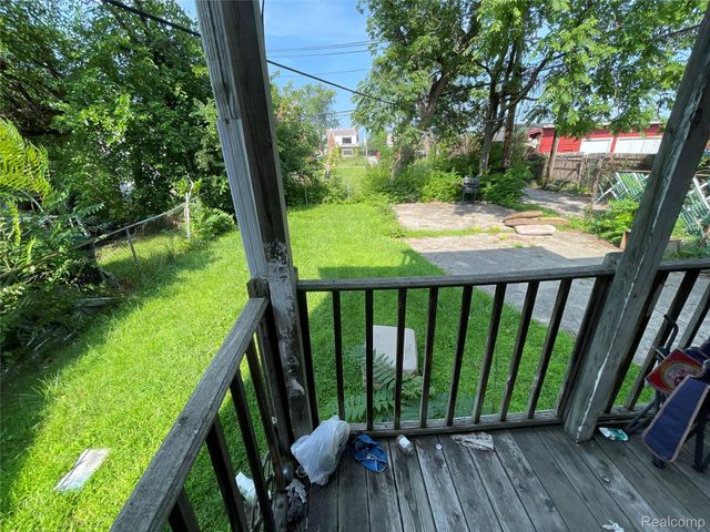 15893 Indiana Street, Detroit, MI 48238