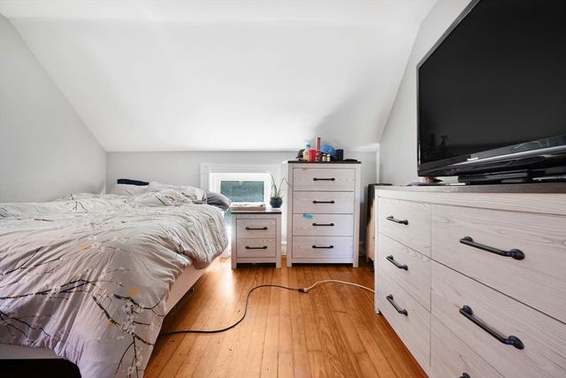 185 Stafford Road, Tiverton, RI 02878