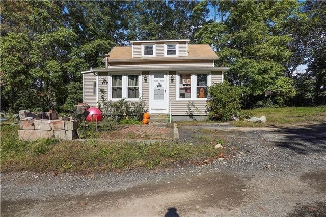 185 Stafford Road, Tiverton, RI 02878