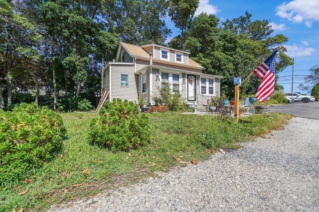 185 Stafford Road, Tiverton, RI 02878
