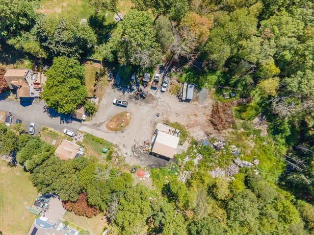 185 Stafford Road, Tiverton, RI 02878