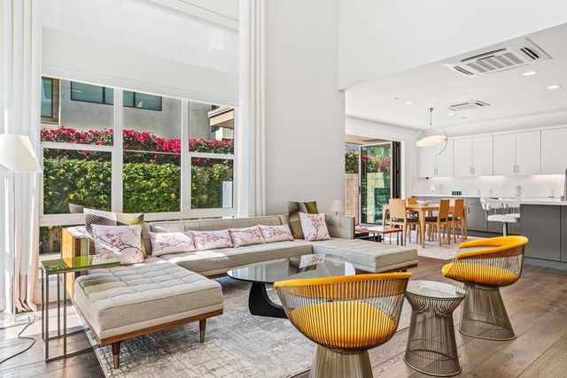 2726 Sunrise Sonata Lane, Palm Springs, CA 92262