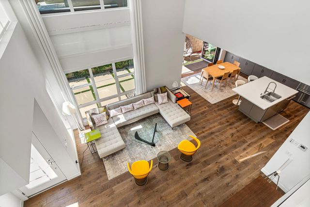 2726 Sunrise Sonata Lane, Palm Springs, CA 92262