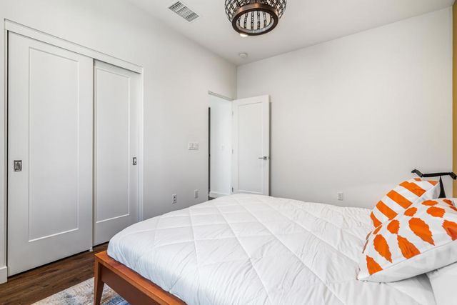 2726 Sunrise Sonata Lane, Palm Springs, CA 92262